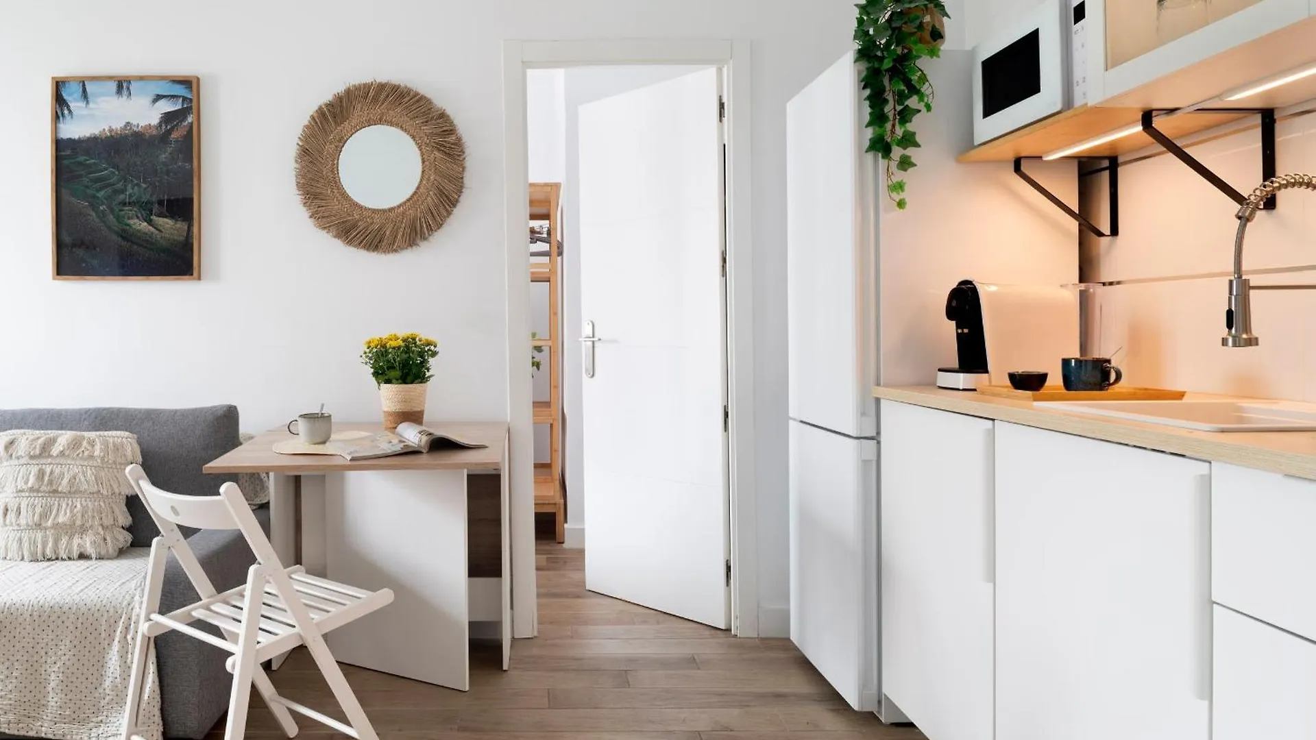 סביליה Calma Muralla House-Two Bedrooms & Two Bathrooms ספרד