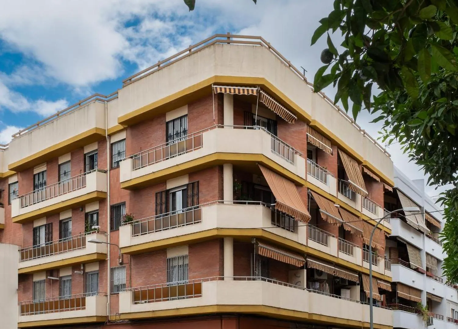 סביליה Calma Muralla House-Two Bedrooms & Two Bathrooms דירה